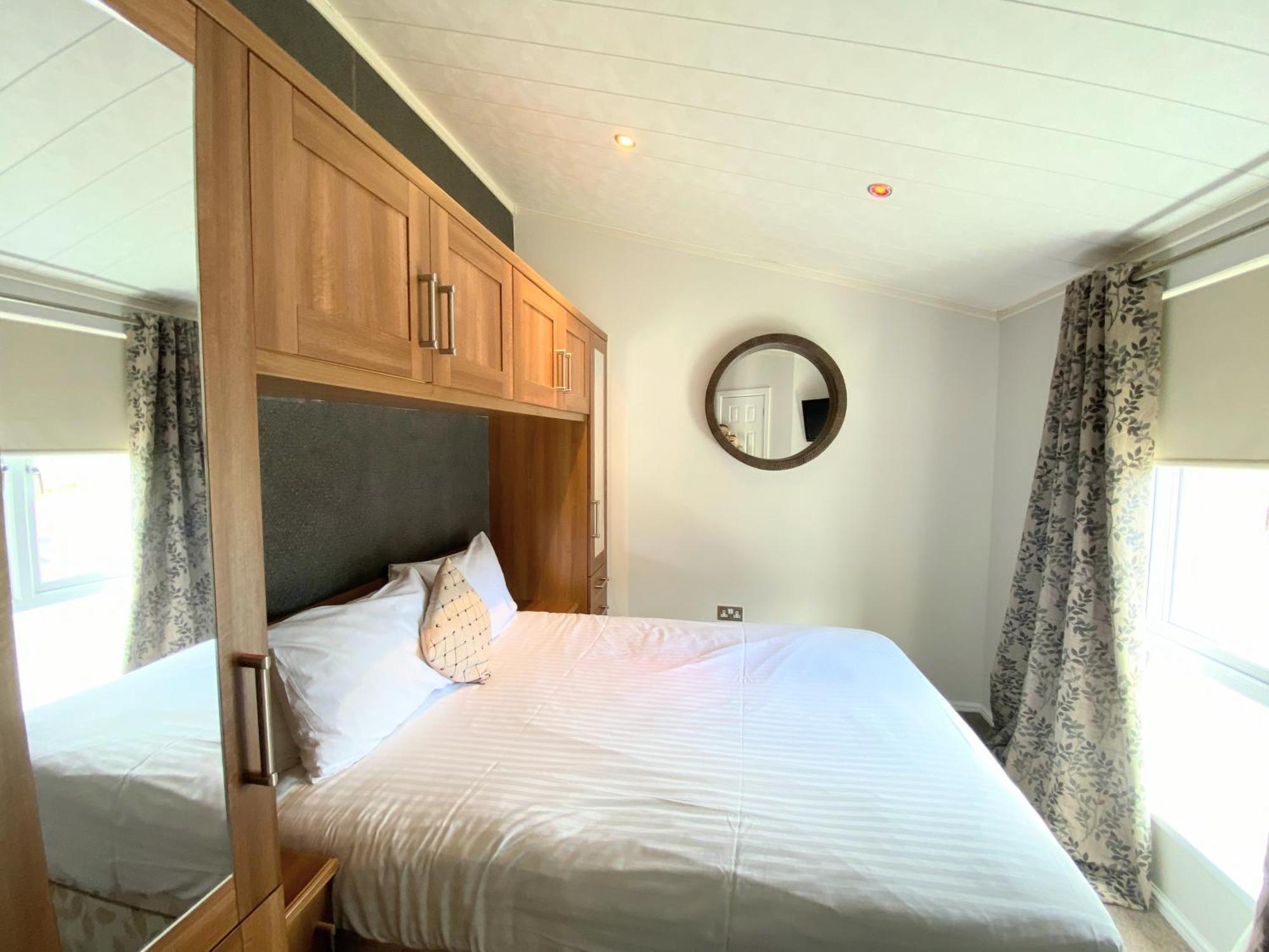 Benarty 11 With Private Hot Tub - Fife - Loch Leven - Lomond Hills - Pet Friendly Villa Kelty Kültér fotó
